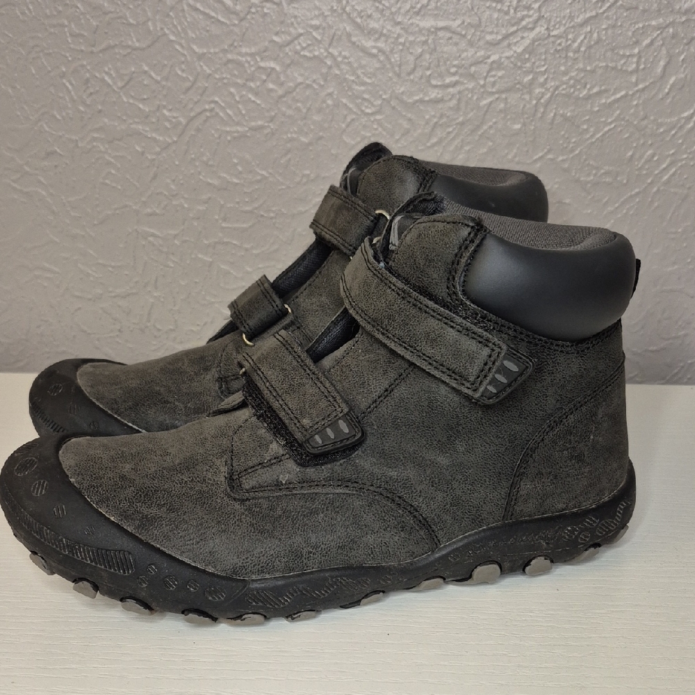 Mishansha Black Boots with Straps and Rugged‎ Design Size 38 Hiking Outdoors